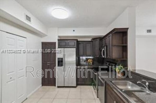 6952-695239 SW 39th St in Davie, FL - Foto de edificio - Building Photo