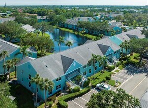 109 Wading Bird Cir in Naples, FL - Building Photo - Building Photo