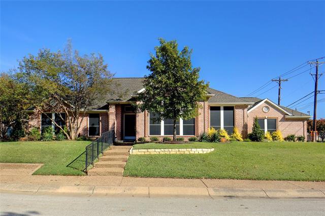 4903 Shadowood Rd in Colleyville, TX - Building Photo