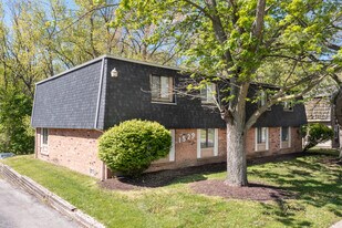 1510 Brooke Park Dr in Toledo, OH - Building Photo