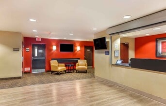 Furnished Studio-Philadelphia - Malvern - in Malvern, PA - Foto de edificio - Building Photo