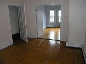 68 Waterhouse St, Unit 2 in Somerville, MA - Building Photo