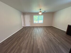 1789 Breckenridge St in Springdale, AR - Building Photo - Building Photo