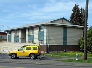 1040 S Ferry St in Tacoma, WA - Building Photo - Building Photo