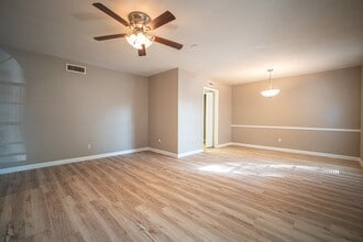 2026 Quail Valley E Dr in Missouri City, TX - Building Photo - Building Photo