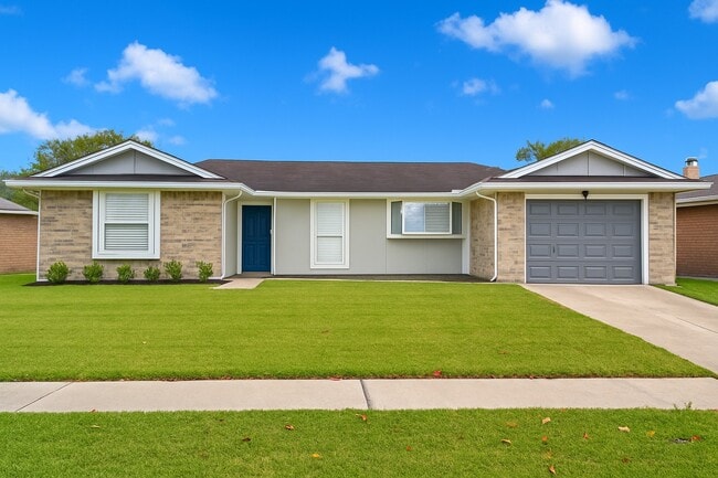 property at 906 Dixie Dr