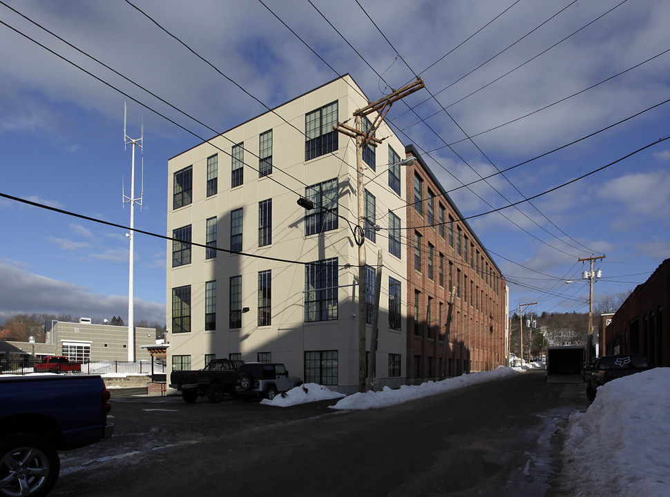 Simonds Hall Lofts in Fitchburg, MA - Building Photo