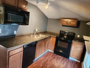 1622 Ferry St in La crosse, WI - Foto de edificio - Building Photo