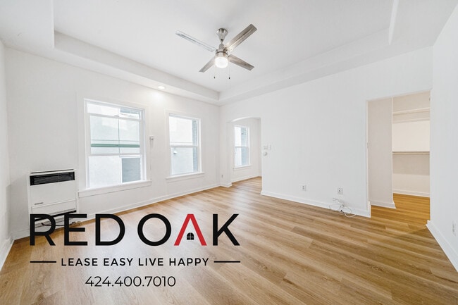 property at 901 S Ardmore Ave