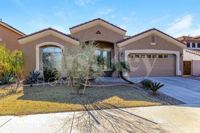 14135 W Riviera Dr in Surprise, AZ - Building Photo - Building Photo