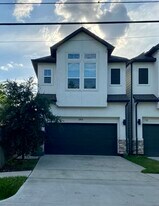 2413 Chapman St in Houston, TX - Building Photo