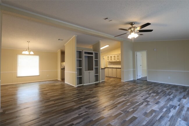 16446 N Emerson Cir in Conroe, TX - Building Photo - Building Photo
