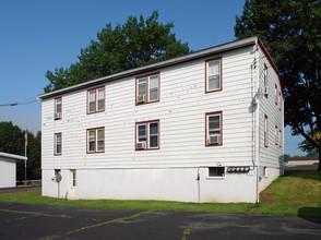 130-132 E Church St in Souderton, PA - Building Photo - Building Photo