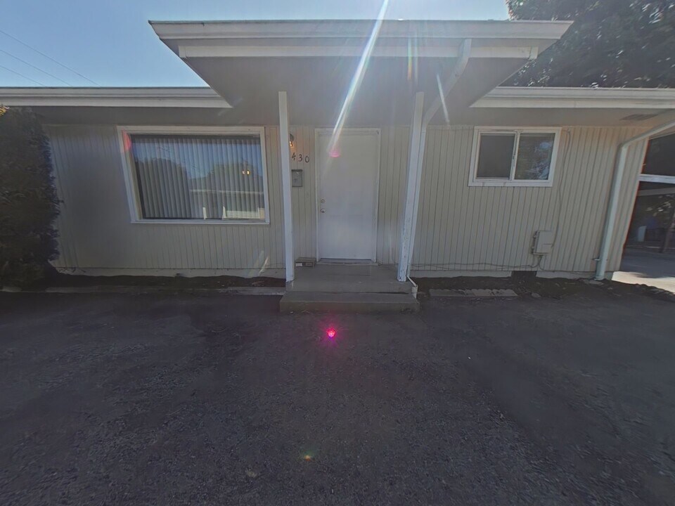 2430 NW Grant Ave in Corvallis, OR - Building Photo