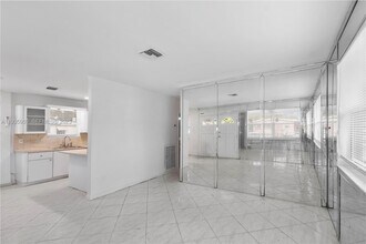 1130 NW 58th Terrace in Miami, FL - Building Photo - Building Photo