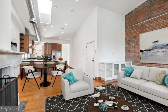 1704 19th St NW in Washington, DC - Building Photo - Building Photo