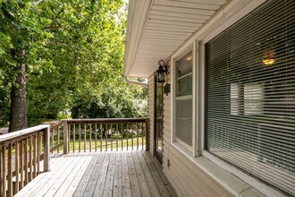 1411 Vista Ln in Manhattan, KS - Building Photo - Building Photo