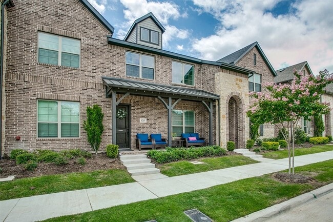 property at 1213 Casselberry Dr