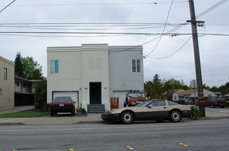 1502-1504 Stafford Ave in Redwood City, CA - Building Photo - Building Photo