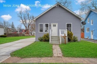 77 Porter Ave in North Tonawanda, NY - Foto de edificio - Building Photo