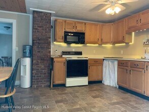 148 Clark Rd in Chatham, NY - Building Photo - Building Photo