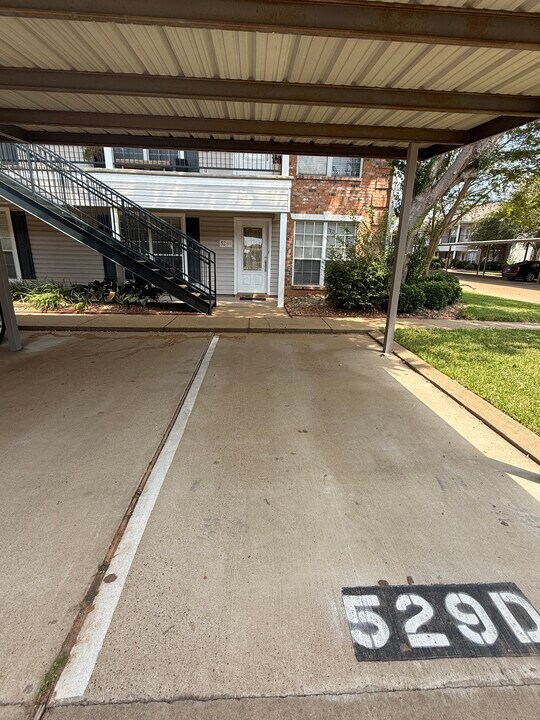 529 Versailles Blvd in Alexandria, LA - Building Photo