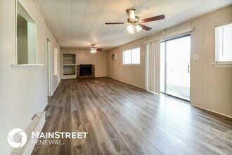 347 Pilgrim Dr in San Antonio, TX - Building Photo - Building Photo