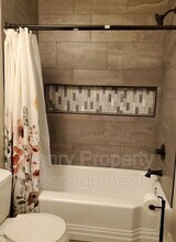 309 Webster St in Cary, NC - Building Photo - Building Photo