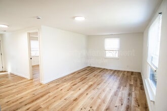 3715 Sisk Rd NW in Knoxville, TN - Building Photo - Building Photo