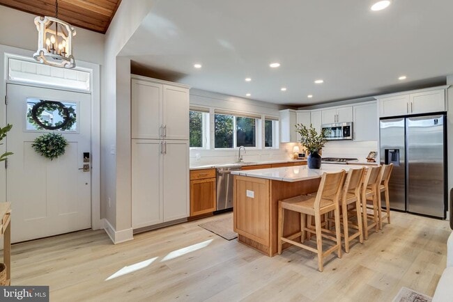 84 S Chesapeake Ave in Prince Frederick, MD - Building Photo - Building Photo