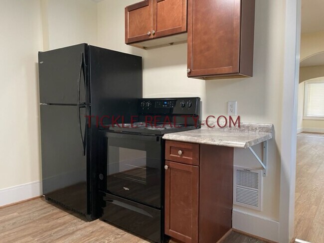 253-255-255 Rocket St in Rochester, NY - Building Photo - Building Photo