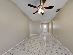 3914Fox Ridges Dr in Winter Haven, FL - Building Photo - Building Photo