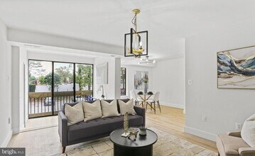 10580 Cross Fox Ln in Columbia, MD - Building Photo - Building Photo