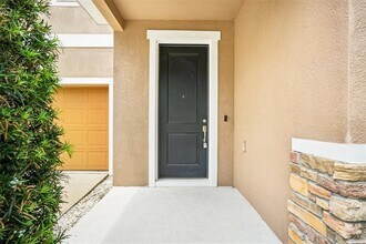 1211 Canyon Oaks Dr in Brandon, FL - Building Photo - Building Photo