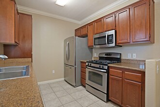 7683 Mission Gorge Rd-Unit -#166 in San Diego, CA - Building Photo - Building Photo