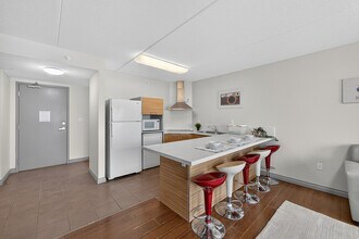 Bridgeport House in Waterloo, ON - Building Photo - Building Photo