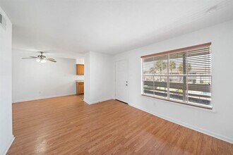 2828 61st St in Galveston, TX - Building Photo - Building Photo