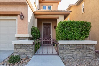 10520 Harvest Wind Dr in Las Vegas, NV - Building Photo - Building Photo