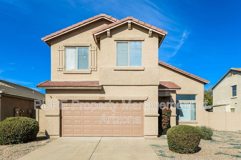 17914 W Caribbean Ln in Surprise, AZ - Building Photo