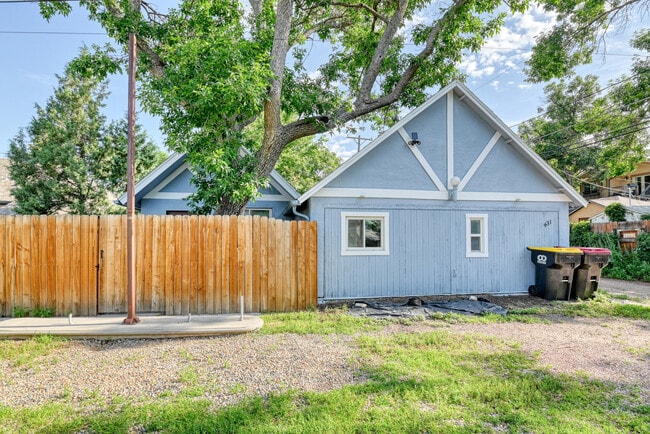 431 N Franklin St in Colorado Springs, CO - Building Photo - Building Photo