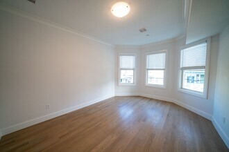 37 Calumet St in Boston, MA - Building Photo - Building Photo