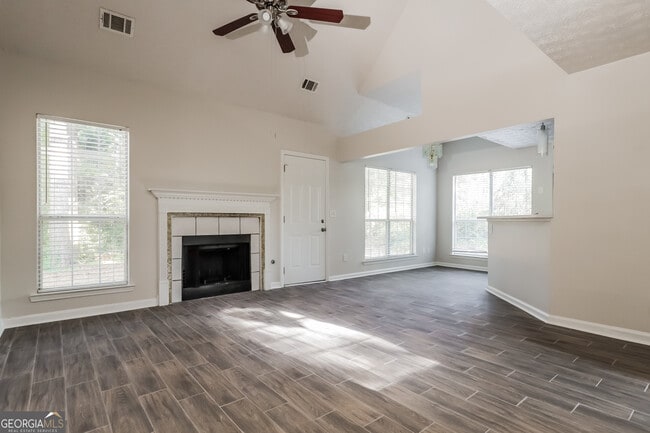 242 Fairview Point in Ellenwood, GA - Building Photo - Building Photo