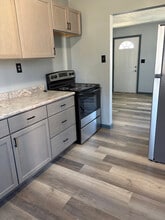 901 Choctaw Ave in Salina, KS - Building Photo - Building Photo