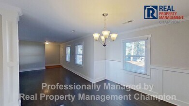 502 Brookforest Rd in Wilmington, NC - Building Photo - Building Photo