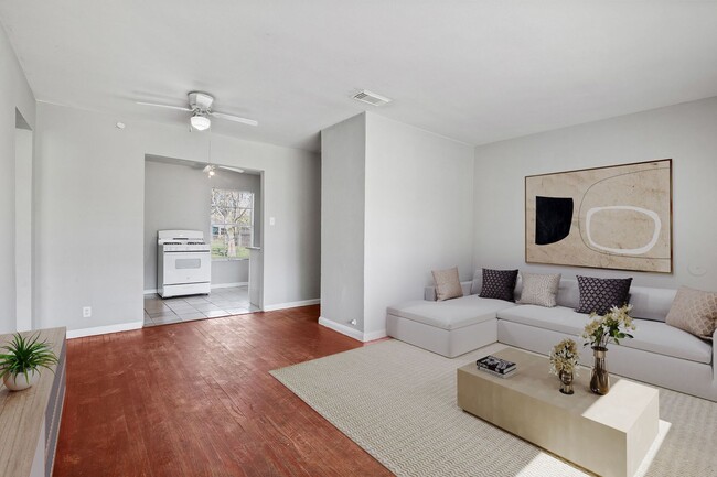 property at 1237 San Felipe St