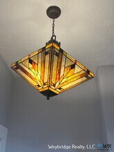 8402 Curzon Ave in Cincinnati, OH - Foto de edificio - Building Photo