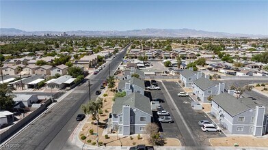 4170 E Tonopah Ave in Las Vegas, NV - Building Photo - Building Photo