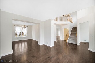2873 Rourke Dr in Aurora, IL - Building Photo - Building Photo