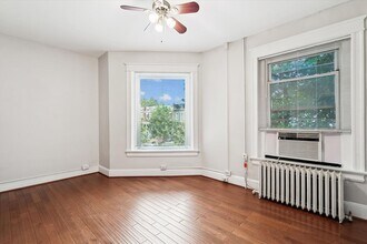 150 Seaton Pl NW in Washington, DC - Building Photo - Building Photo