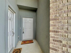 1713 Devine Lake Bnd in Leander, TX - Building Photo - Building Photo